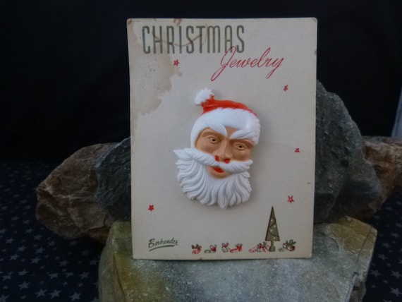 1950s Santa Claus Vintage Pin | Jolly Old St Nick Thermoset Plastic Christmas Pin | Berkander Original Card