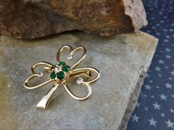 Irish Shamrock Vintage Brooch | Beatrix Signed Rhinestone Shamrock St Patrick’s Pin pre-l975