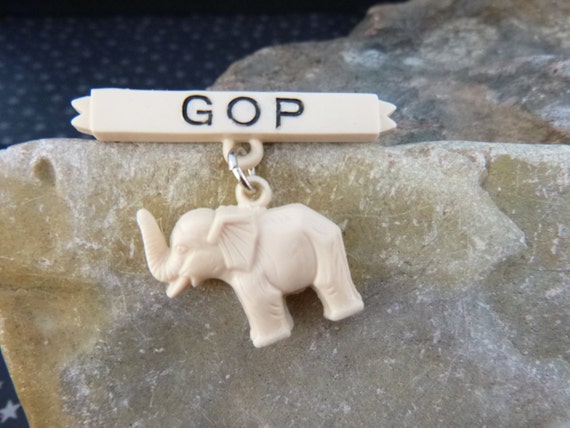 Mid Century Republican Elephant Dangling from GOP Bar | Vintage Plastic Political Pin