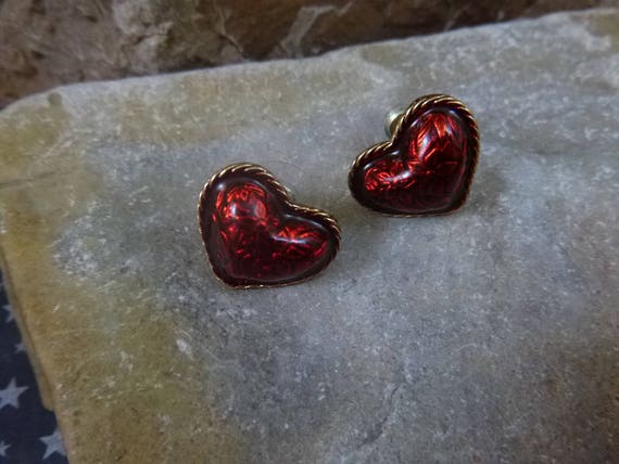 Red Heart Earrings Not Just for Valentine’s Day Vintage Avon Old Fashioned Pierced Post Earrings | Book Piece