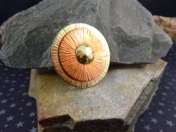 Vintage Modernist chenet d’HAITI Mid Century Mixed Metal Layered Medallion Circle Collectible Brooch by Winifred Mason Chenet