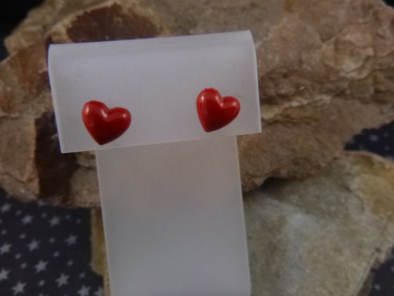 Rare Child’s 1960’s Hard Plastic Red Valentine Heart Pierced Earrings | Vintage Mid-Century Little Girl Heart Earrings on Original Card