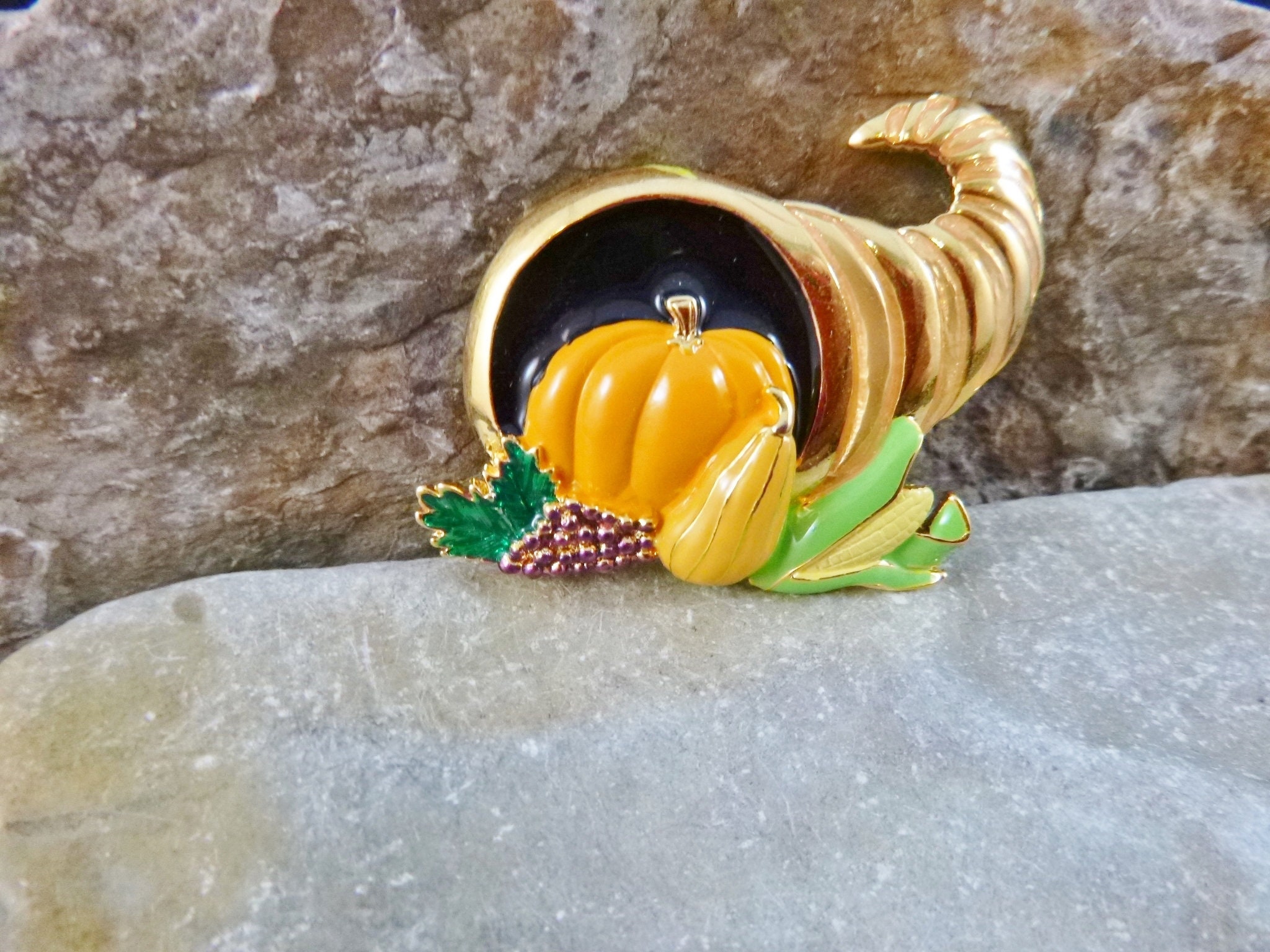 Horn of Plenty Thanksgiving Vintage Brooch New Old Stock Cornucopia