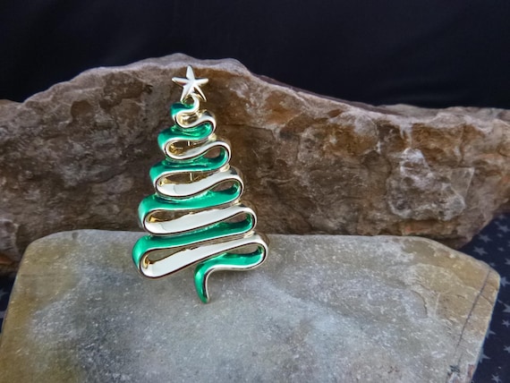 Green Ribbon Christmas Tree AJC Vintage Christmas Tree Pin | Book Piece