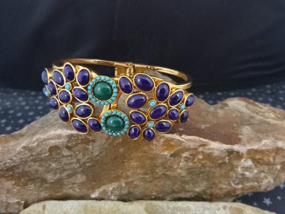 Vintage Clamper Hinged Bracelet | Turquoise Round and Blue Oval Inset Pattern | Vintage 6.75” Bangle