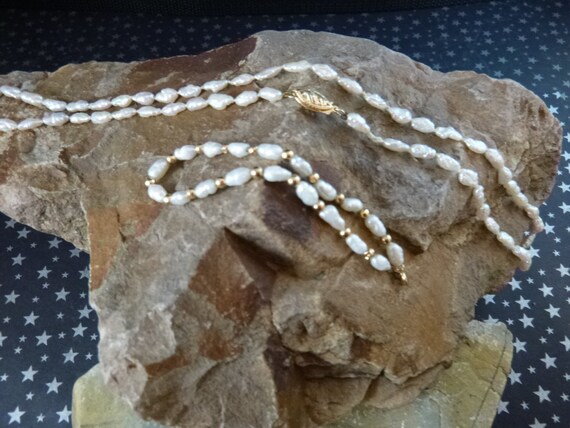 Vintage Natural Fresh Water Pearl Set Necklace and Bracelet 14K Gold Beads and Clasps circa l980s Demi Parure