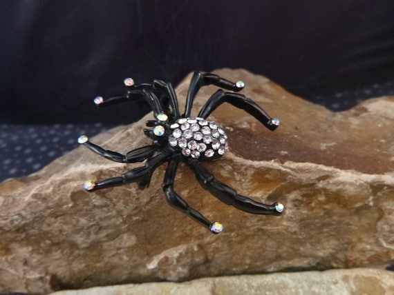 Large Creepy Crawly Black Halloween Vintage Spider Pin | Spooky Scary Sparkly Spider