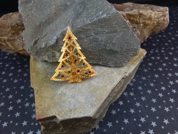 Red and Green Vintage Christmas Tree Brooch | Open Style Holiday Tree Pin Signed Lia | Book Piece