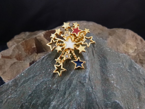 Patriotic Red White & Blue Vintage Tac Pin | Avon “American Stars” 1996 Pin | Book Piece | Timeless July 4 or Anytime Pin