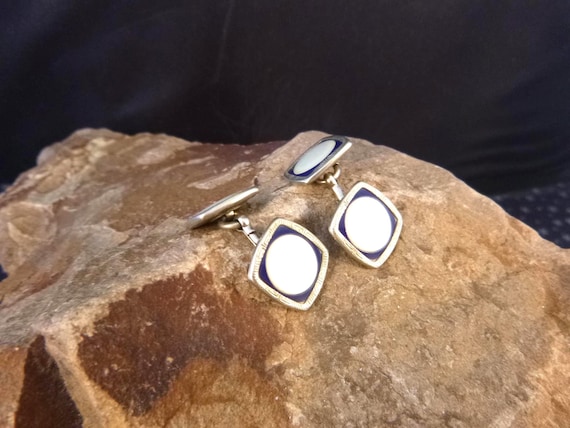 1920s Art Deco Antique Cuff Links | Double-Sided Square Enamel and Mother of Pearl Cufflinks