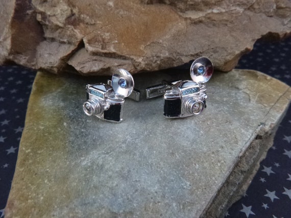 When Your Camera Wasn’t Your Phone Vintage Swank Flash Camera Cuff Links | Photo Enthusiast Camera Cufflinks