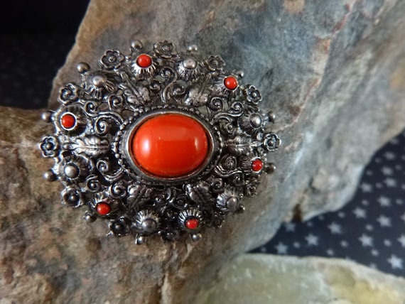 1930s Art Nouveau Revival Red Orange Cabochon Oval Floral Pot Metal Vintage Brooch