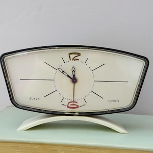 Vintage alarm clock Slava 11jewels,Old alarm clock,Retro clock, Mechanical clock,Desk clock