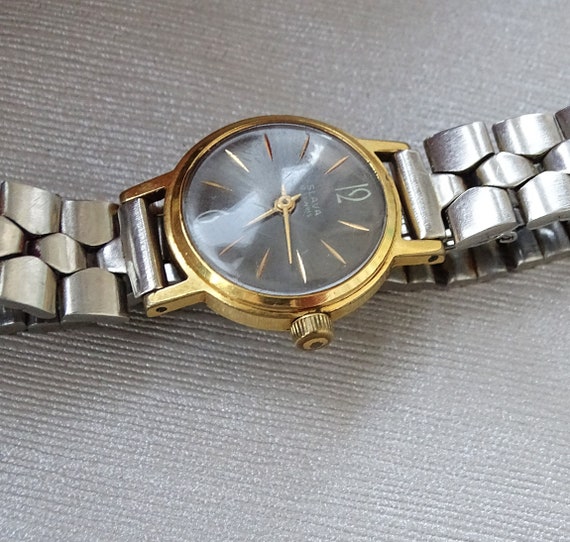 Russian vintage Ladie's watch Slava-17jewels, Women's… - Gem