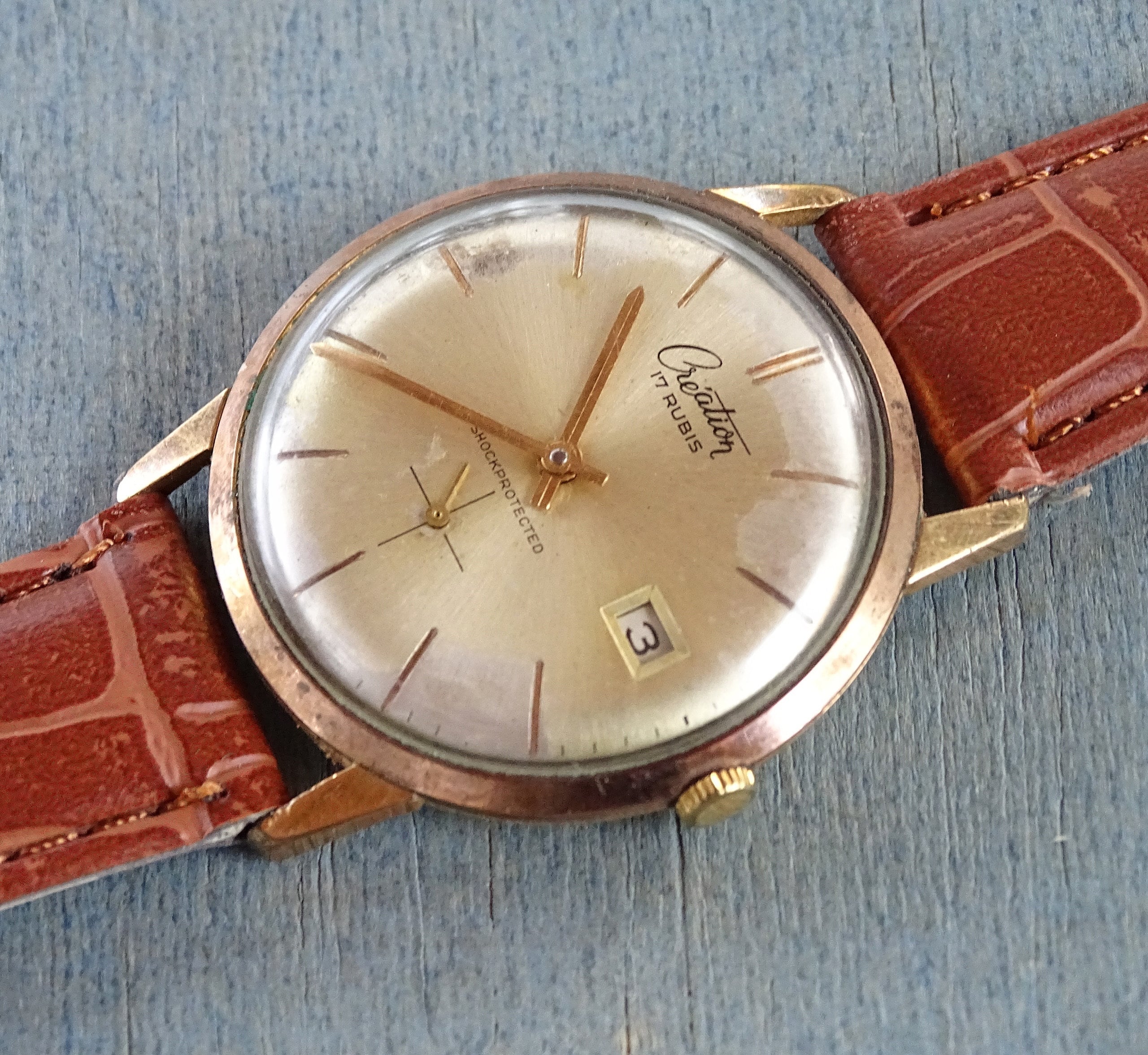 ヴィンテージメンズウォッチ Creation-17rubis、金メッキウォッチ