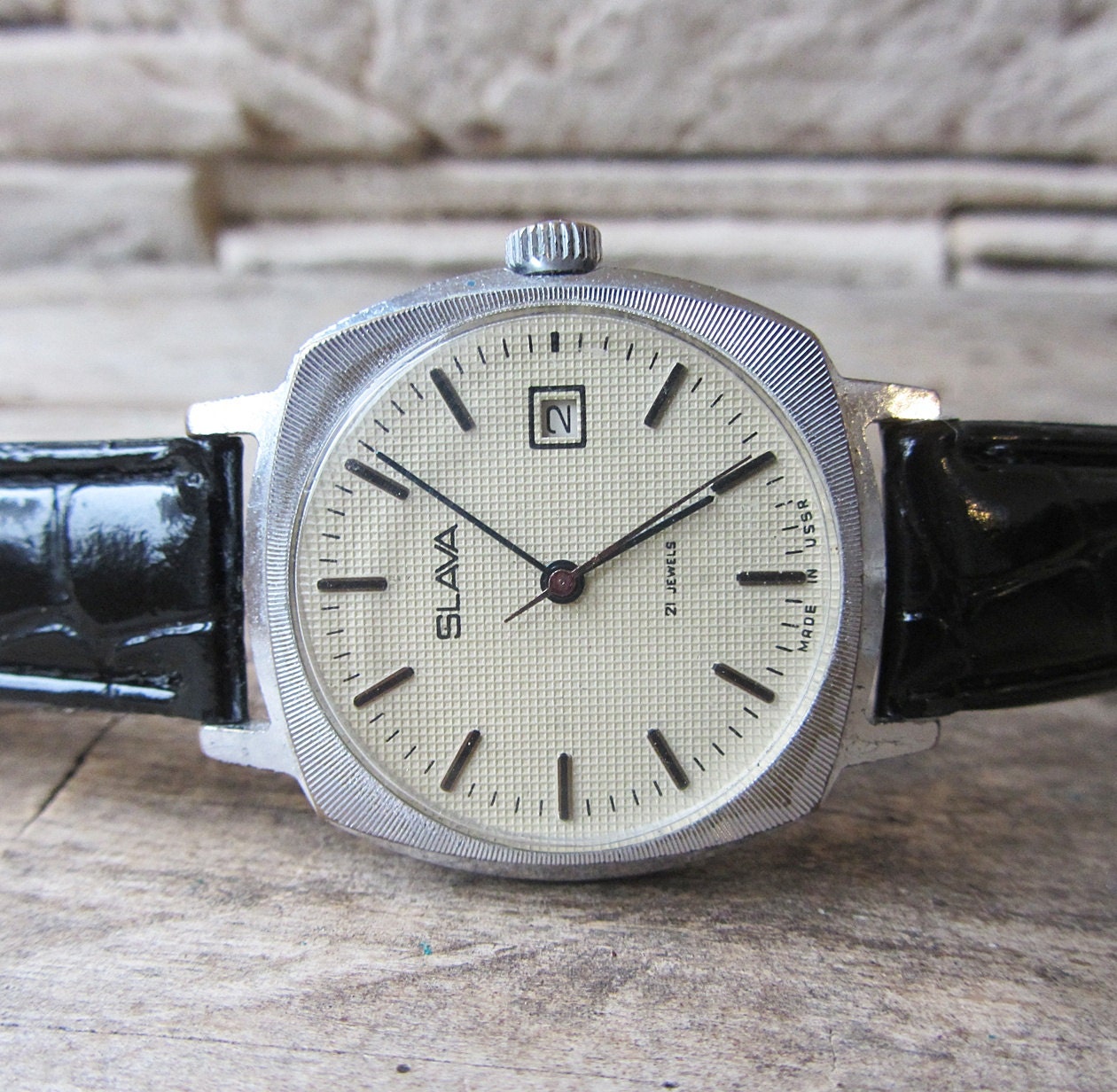 Russische Uhr Slava mit Datum Vintage Herrenuhr Retro watch - Etsy.de