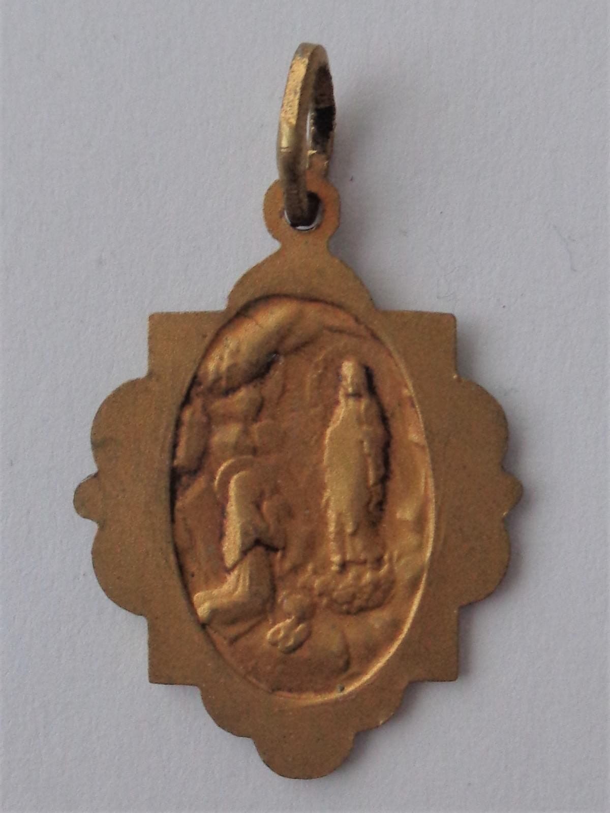 Vintage Religious Medal Virgin Mary - Etsy