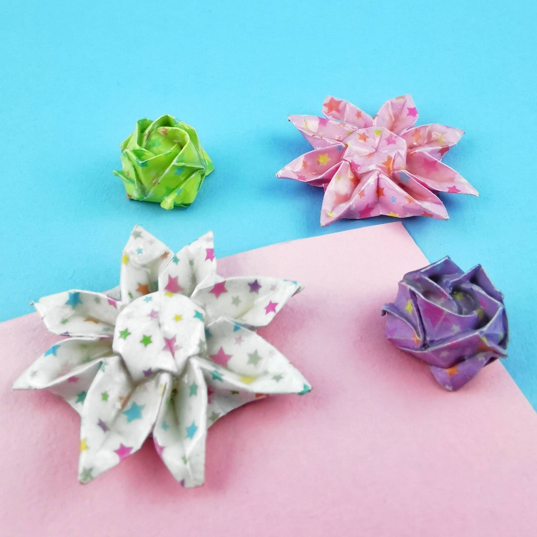 Aimant en Origami - Fleur Papier Durci Rose ou Marguerite Collection Etoilée