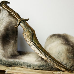 Dague de Prêtre-Dragon - Skyrim HANDMADE