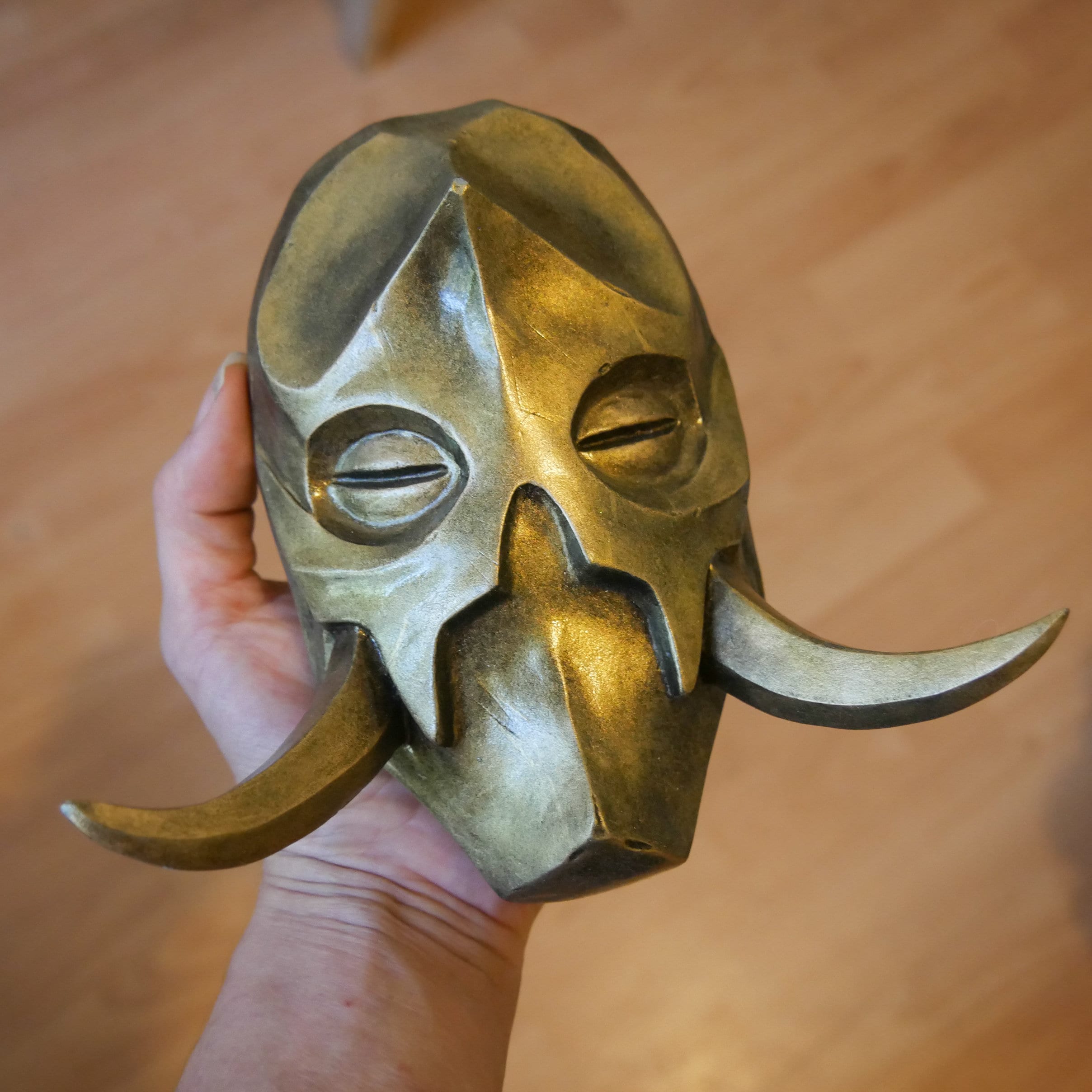 Konahrik Masque de Skyrim - Miniature