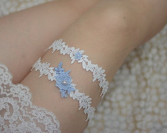 bridal garter set, wedding garter, white lace garter, bride garter, something blue garter, garter with blue, flower lace garter