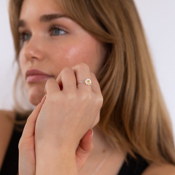 Sterling Silver Adjustable Daisy Ring