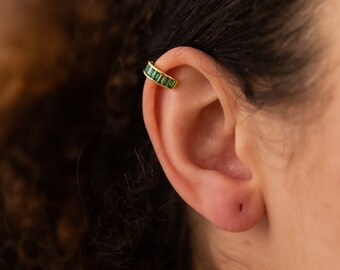 Women's GOLD ZIRCONE Rainbow Ear CUFFS, Girls Colourful Cartilage Accessory, Emerald Green Crystal Jewellery, Handmade Piercing Imitation
