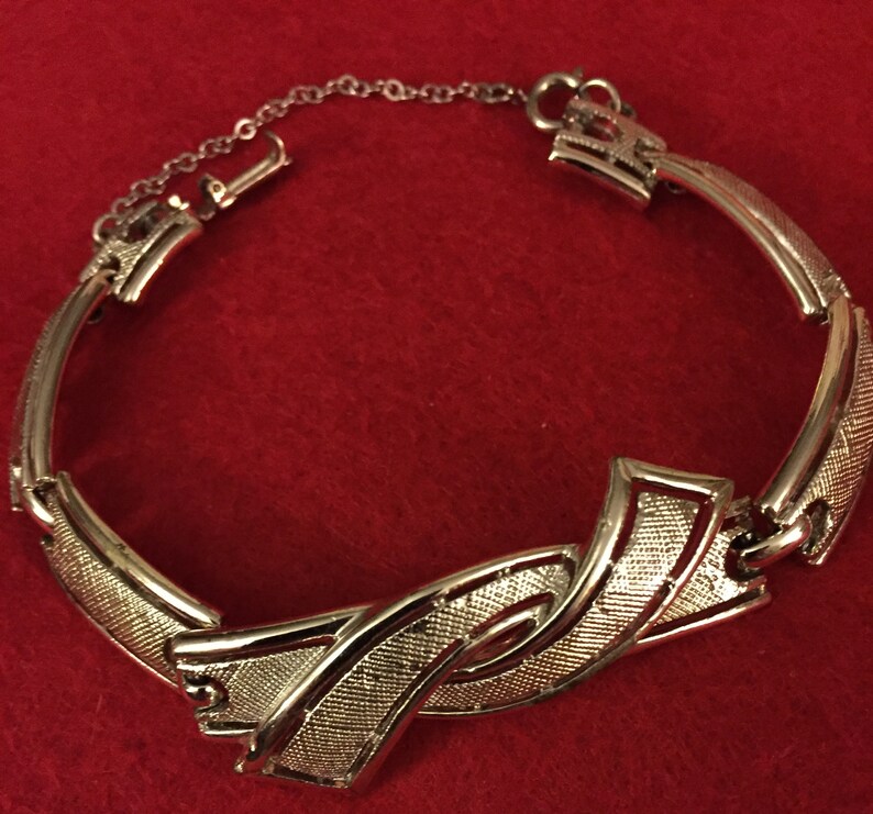 Bracelet And Earrings Set Vintage Silver 70s 80s Jewelry Vintage Screw On Earrings Gift for Her Woman Jewelry