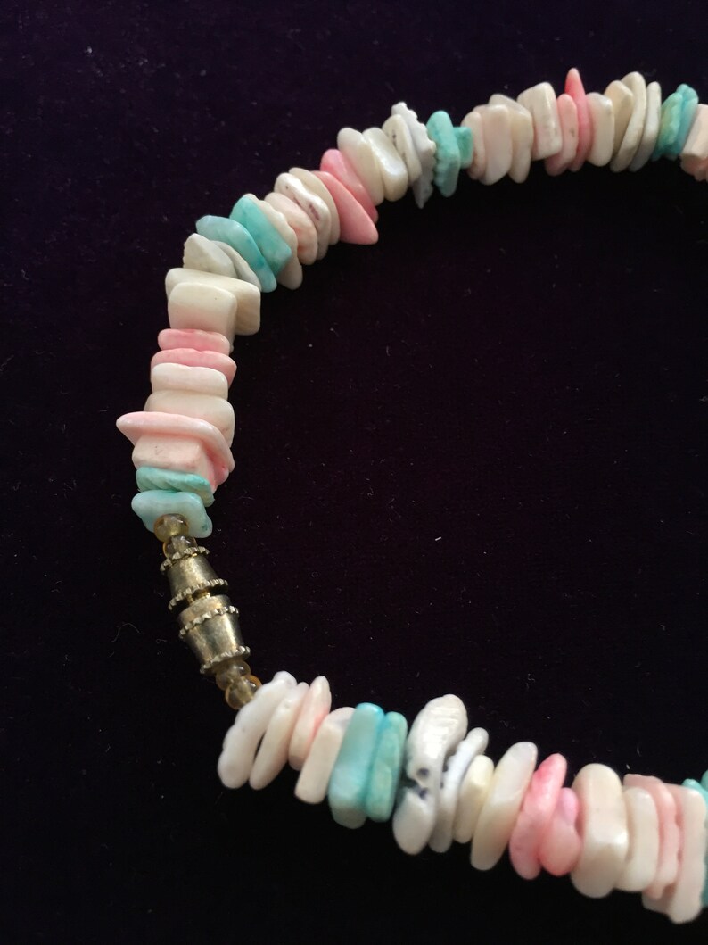 Beach Bracelet #680 Sea Shell bracelet Seashell Jewelry Puka Seashell Ankle Bracelet