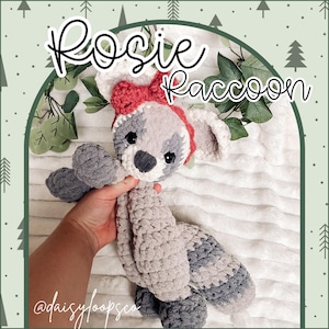 Motif au crochet raton laveur No Sew Snuggler Tutoriel Pdf en téléchargement numérique Peluche créature des bois Rosie le raton laveur
