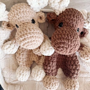 Beginner Crochet Project Moose Pattern Digital Download Easy Tutorial Design PDF File Format Step By Step Guide Stuffed Animal Creation Bulky Yarn Project Woodland Theme Toy DIY Handmade Gift Lovey Snuggler Design Nursery Decor Idea