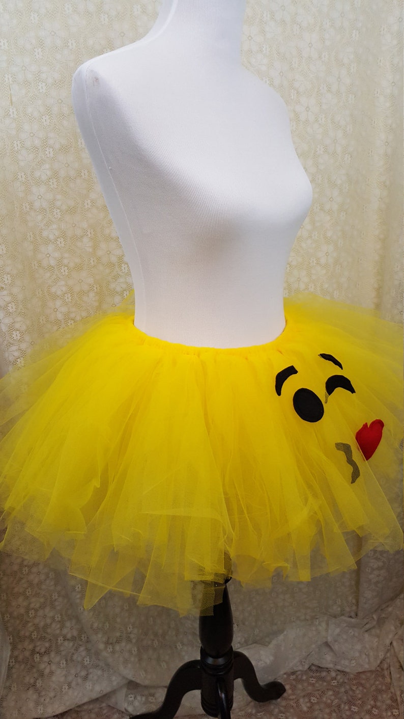 Kissing Heart Emoji Tutu Emoji Tutu Love Emoji Tutu Kissing Etsy