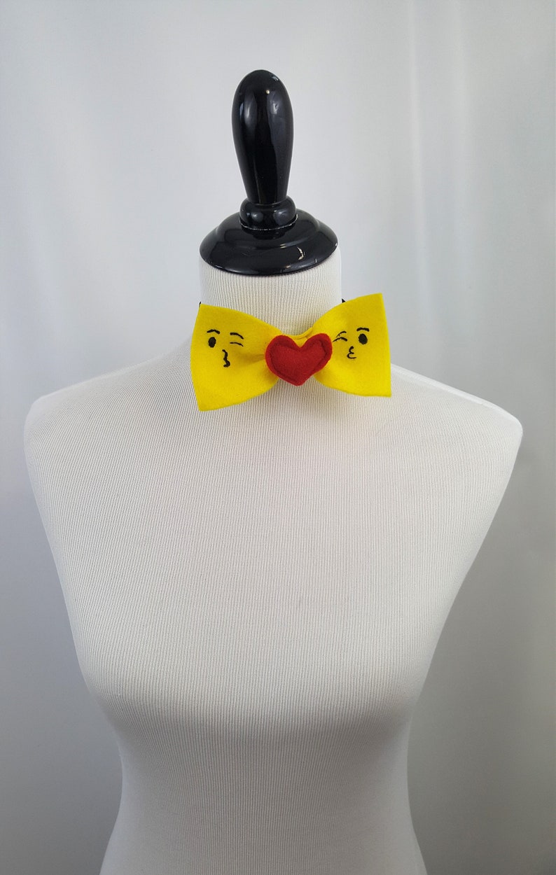 Wink Kiss Emoji Bow Emoji Bow Emoji Headband Emoji Hair Etsy