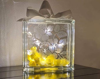 String Light Glass Block with Frosted Rose Flower Bush Design, Battery Operated