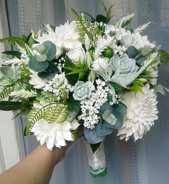 White top dahlias wedding
