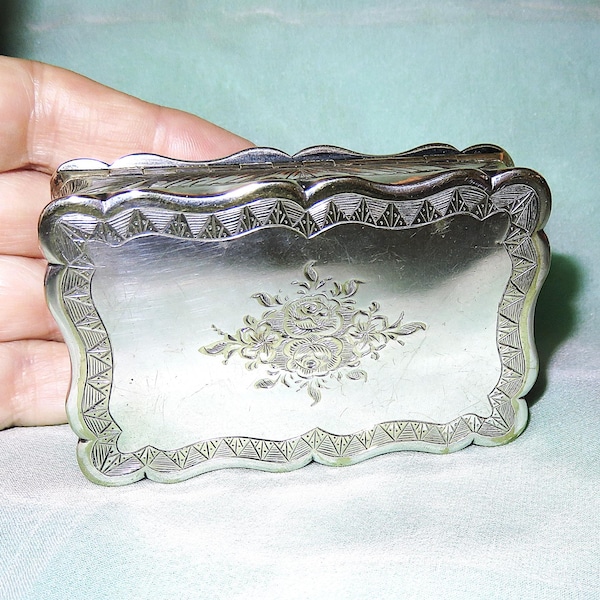 Antique 19th Century Silver Plate Snuff Box - Quality Engraved Silver Case - Silver Plated Snuff Holder