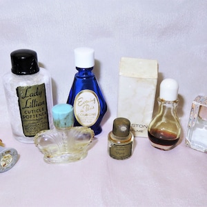 Antique Vintage Collection Miniature Perfume Scent Bottles - Cotswold Perfumery-Halston-Gypsy-Carnet de Bal Paris-Matchabelli-Evening Paris