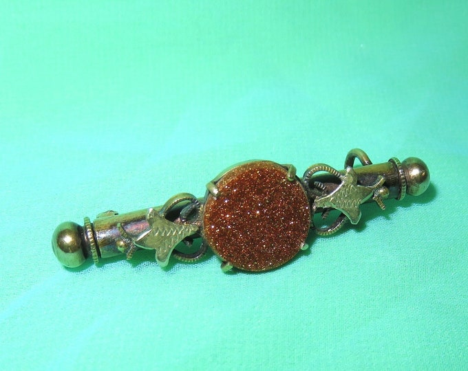 Victorian Nanny Brooch Antique Goldstone Nanny Sewing Etui Brooch With
