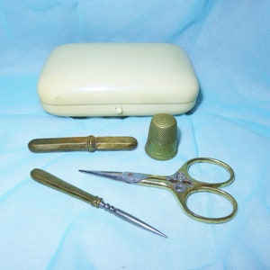 Silver Sewing Set, Sewing Case, Sewing Etui, Sewing Kit With Silver Sewing  Tools 