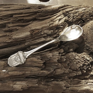 Antique Souvenir Spoon - Silver-Plated Collectible spoon - CALVARY BAPTIST St. Church Pasadena California - Dated 1912-1962 - 4 3/4&quot; Long