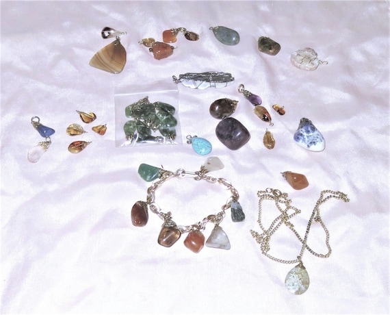 Vintage Polished Stones Jewelry Lot - Lace Agate Neclace - 7 Stone Bracelet - 35 Loose Pendants - Agates - 13 Wire Wrapped - Filigree Capped