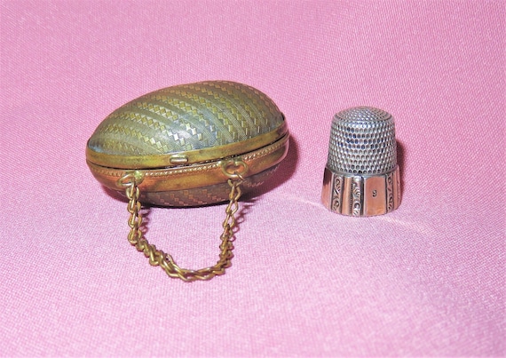 Victorian Antique Egg Chatelaine Thimble Holder Case Etui - Embossed Hinged Brass Case With Handle & Sterling Silver Simons Brothers Thimble