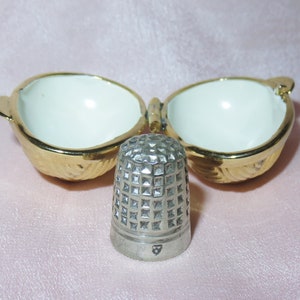 Vintage Egg Shaped Thimble Holder Etui Case & Antique Charles Iles Nickel Silver Thimble - Gold Metal Woven Pattern Box
