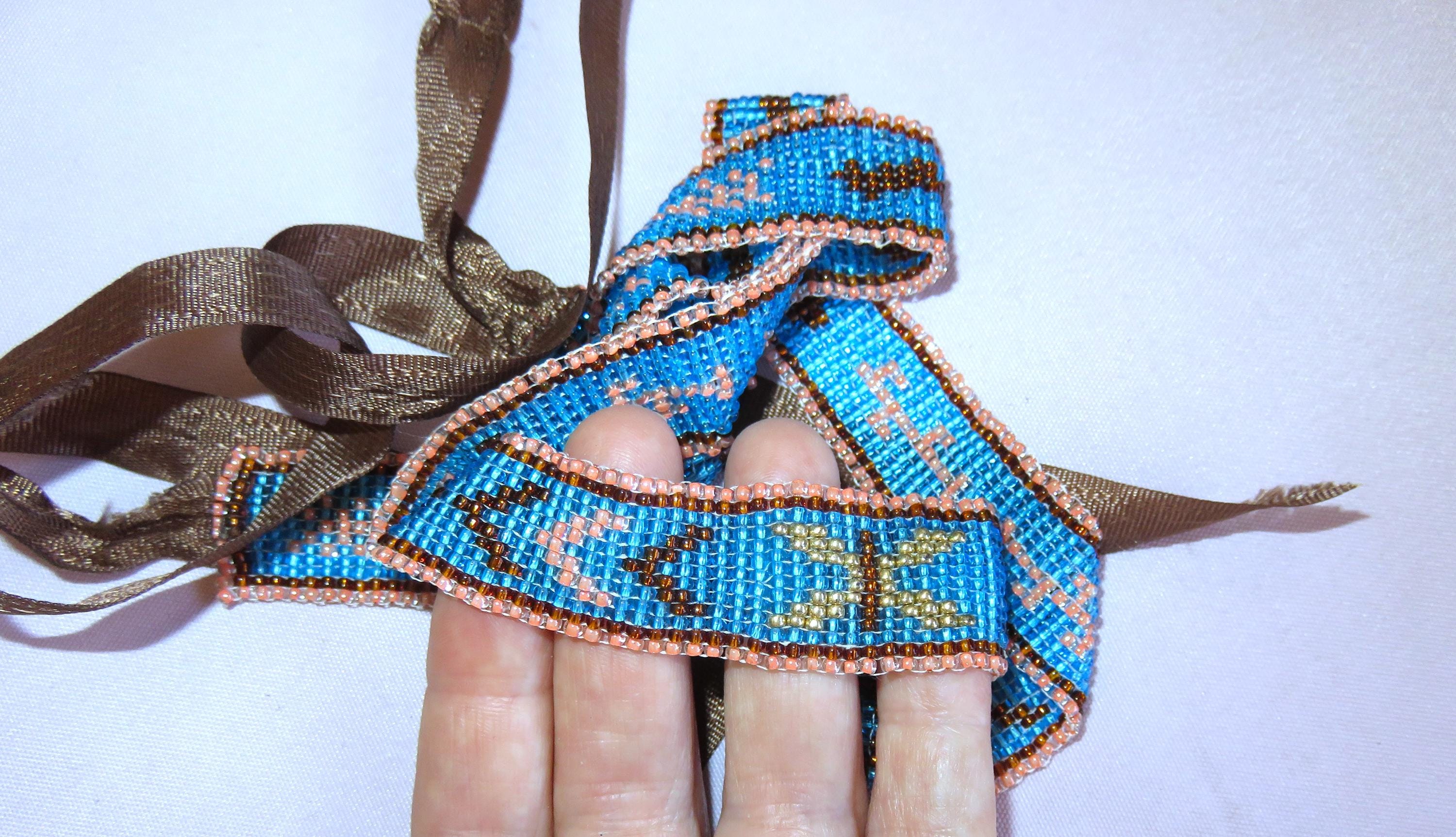 Native American vintage glass bead belt Vintage Native American Indian beaded CROW belt Intricate  main image 3