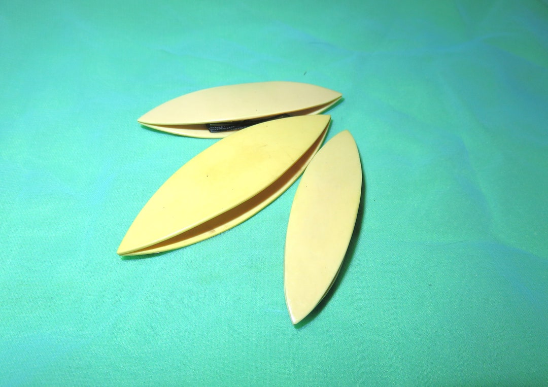 Antique Celluloid Sewing Tatting Shuttles Lot Three Lace Making Tatting