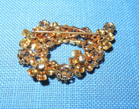 Stunning Vintage Austria Made Rhinestone Brooch -… - image 4