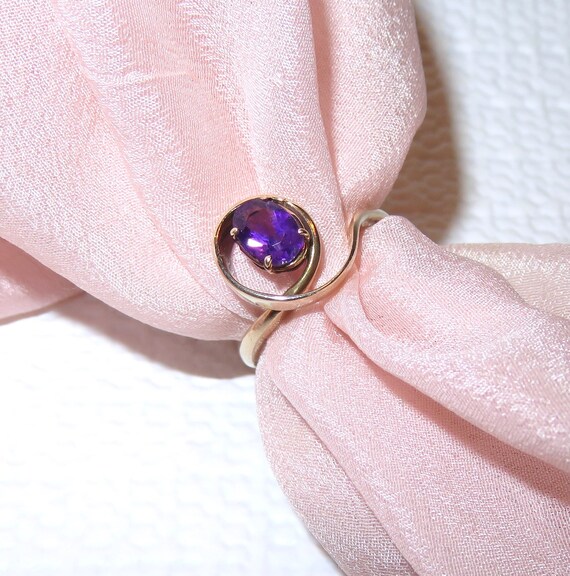 Lovely Vintage 14K Solid Gold & Amethyst Ring - Y… - image 3