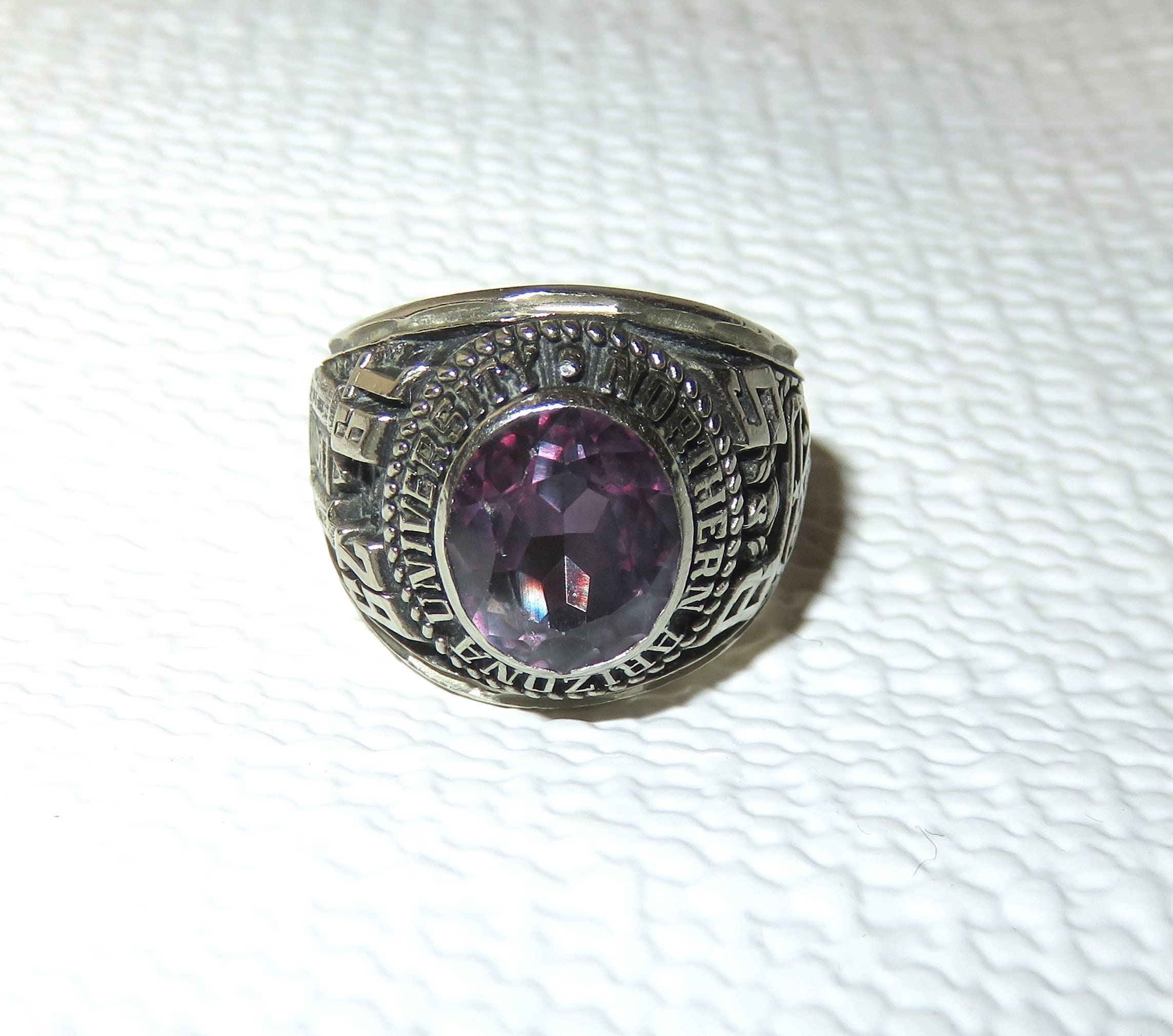 Vintage 10K Solid White Gold Men's College Class Ring With