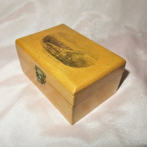 Antique England Mauchline Ware Hinged Box - Jewelry Box - Trinket Box - Hastings Pier Transfer Ware Box - 19th Century Box