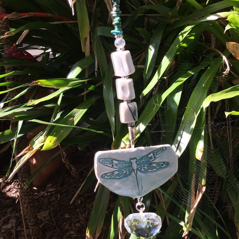 DFSC1 Porcelain turquoise dragon fly with turquoise,amethyst,fluorite stained porcelain marbelized beads sun catcher